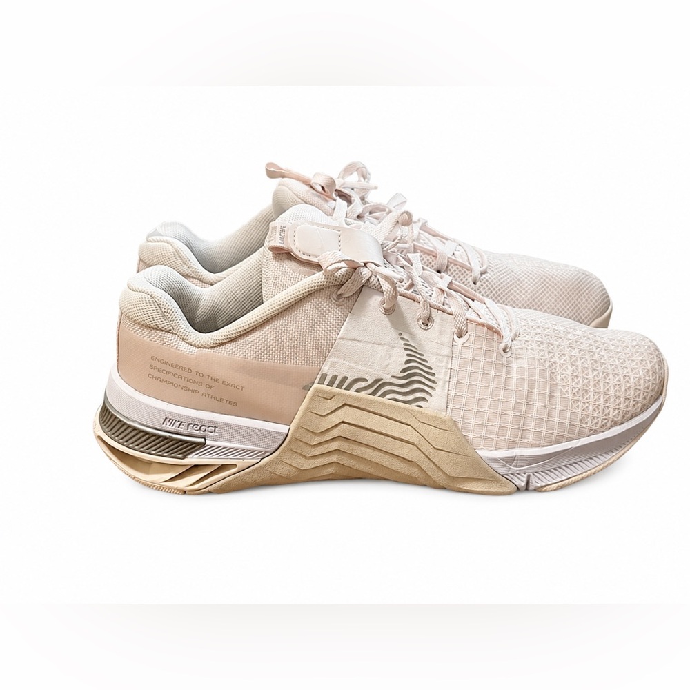 Nike Metcon 8 Women’s Training Shoes Light Pink Blush White CrossFit Gym